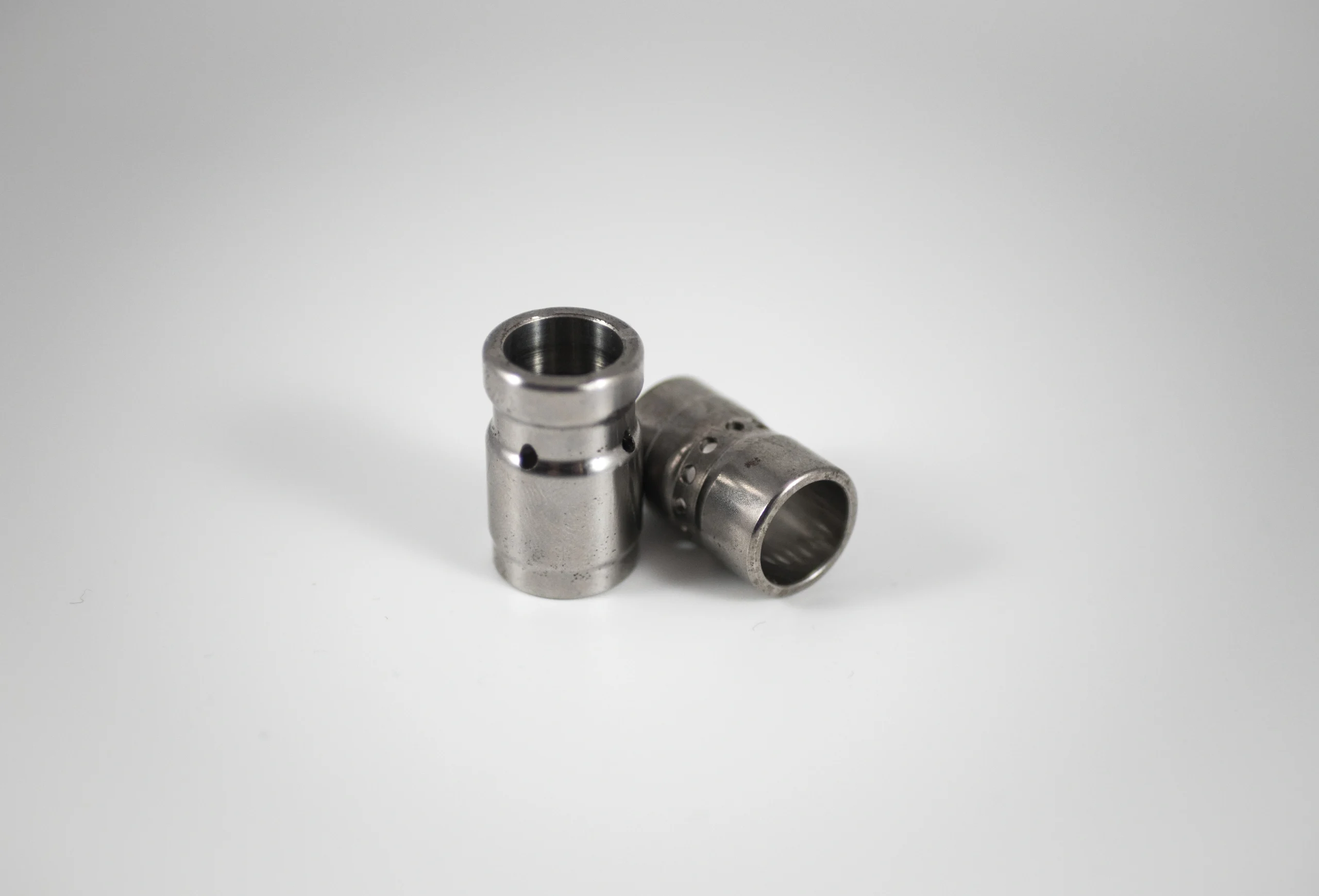 Valve guide bushings